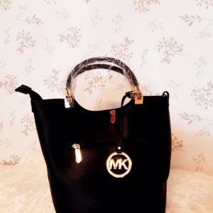 1b799bdb-2218-41f2-8968-5aeb5739a3d6