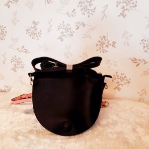 6a2b4f75-9cf4-4b42-bd99-f565631b6a2e