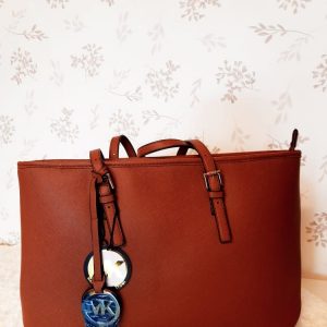 dc939081-2852-4d26-9be5-7cafbd2a7b4a